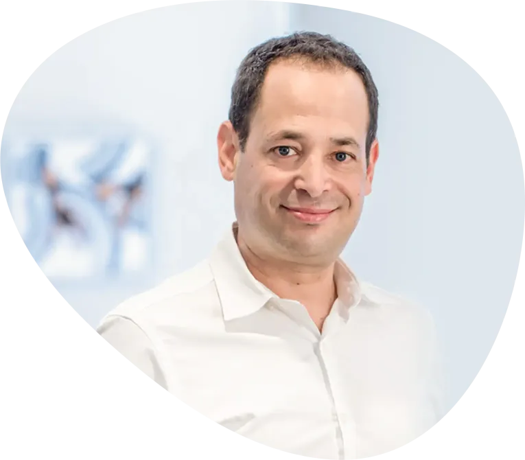 Dr. Freddi Zelener